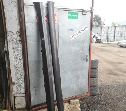 Dodge Grand Caravan Side skirt front trim 1CZ97TRMAB 1CZ96TRMAB
