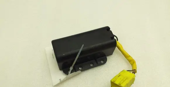 Mitsubishi L200 Passenger airbag on/off switch 8610A047