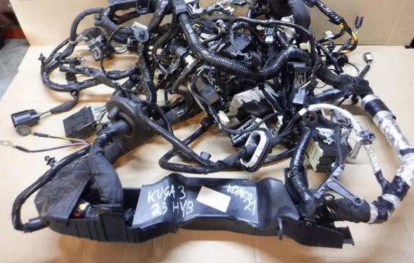 Ford Kuga III Engine installation wiring loom LX6T91LL44087