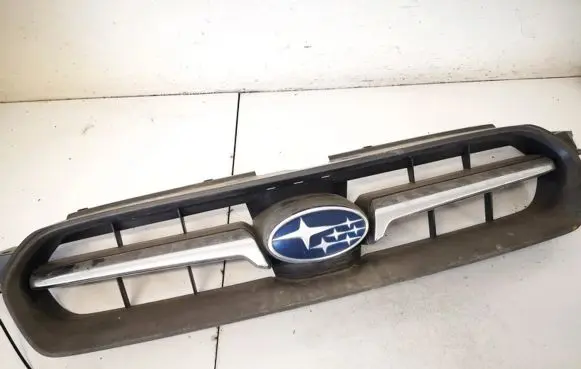 Subaru Legacy Front grill