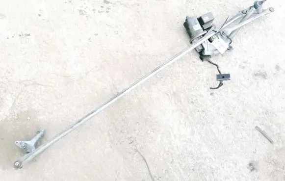 Mercedes-Benz Vaneo W414 Front wiper linkage and motor
