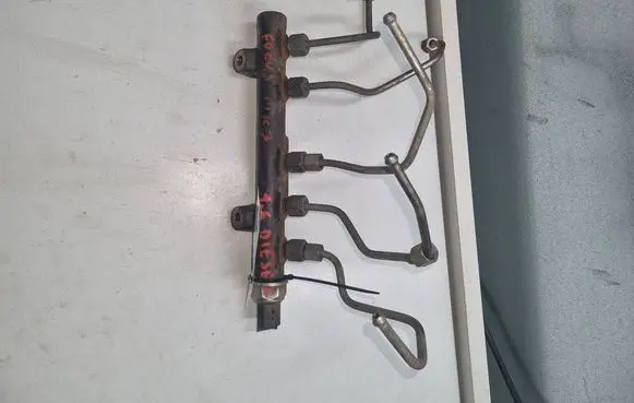 Ford Focus Fuel main line pipe 96852975802