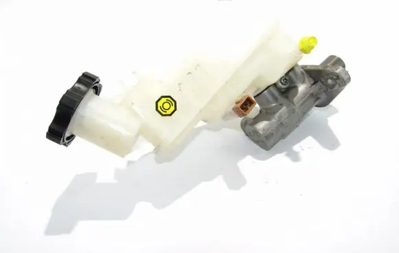 SsangYong Korando Master brake cylinder