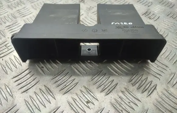 KIA Sorento Air intake duct part 28212C5100