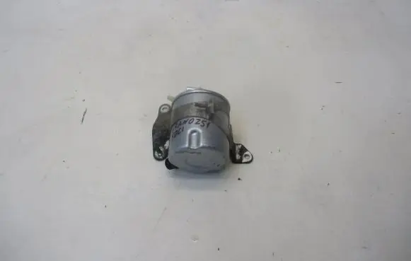 Nissan Murano Z51 Fuel filter housing 