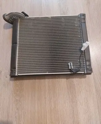 Toyota RAV 4 (XA40) Air conditioning (A/C) radiator (interior) J2842 03B01H4865B