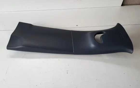 Opel Mokka B Pillar (middle) 9834916380