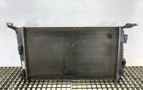 Coolant radiator