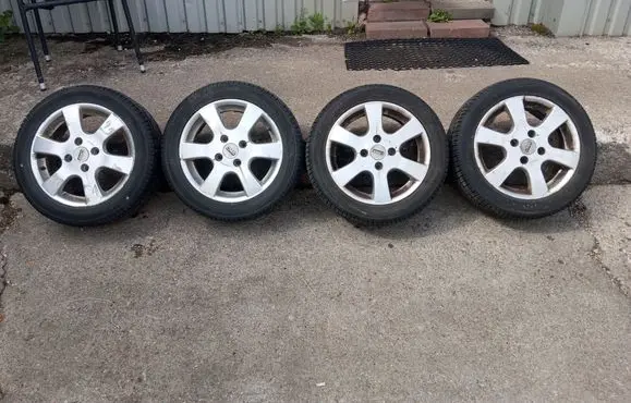 Ford Fiesta R15 alloy rim 
