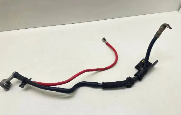 Volkswagen Caddy Positive cable (battery) 1K0971228L