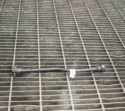 Jaguar F-Type Fuel line pipe EX539289CA