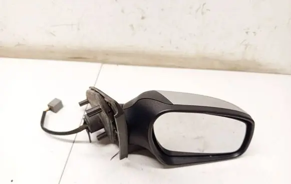 Ford Mondeo Mk III Front door electric wing mirror 