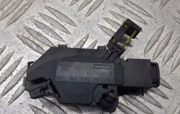 Renault Scenic II - Grand scenic II Clutch pedal sensor 8200110893