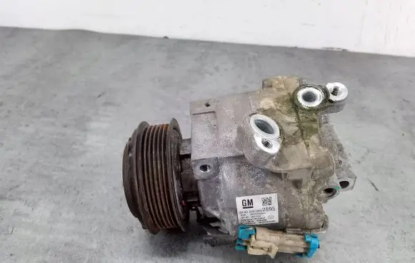 Opel Mokka X Air conditioning (A/C) compressor (pump) 42472895