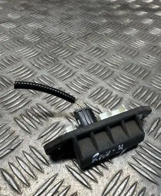Toyota RAV 4 (XA50) Tailgate opening switch 15d355