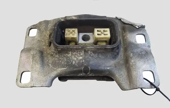Volvo V50 Gearbox mount 322A68A 538A20