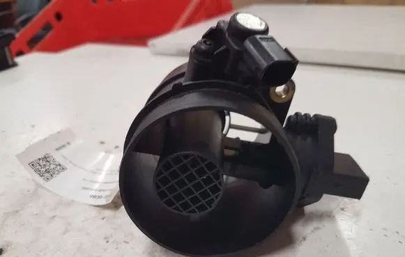 Mercedes-Benz C W204 Mass air flow meter 0281002535