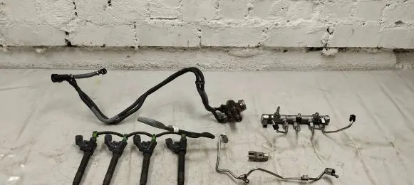Volvo XC90 Fuel injection system set 31432836 32242464 31669129