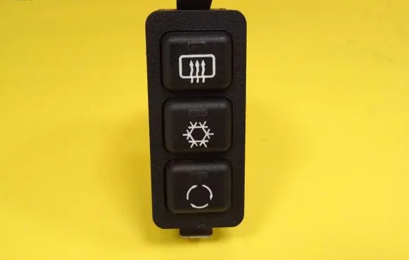 Windscreen/window heater switch