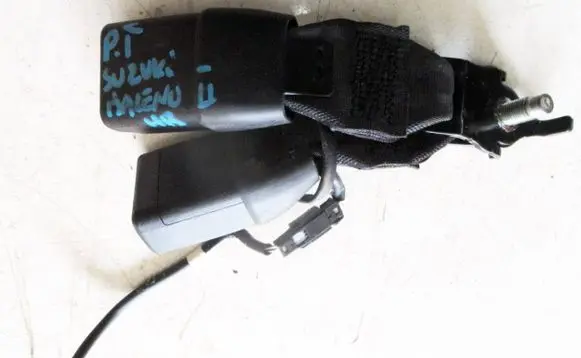 Suzuki Baleno IV Middle seatbelt buckle (rear) 