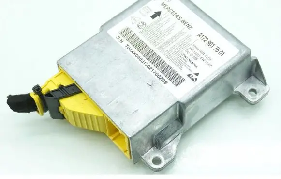 Mercedes-Benz SLK R172 Airbag control unit/module A1729017601
