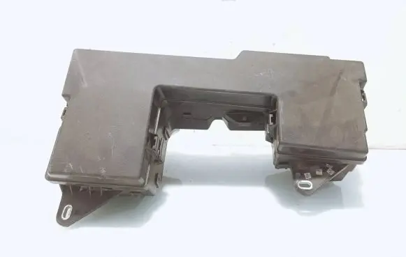 Jaguar XF X250 Fuse module 8X2T14290XD