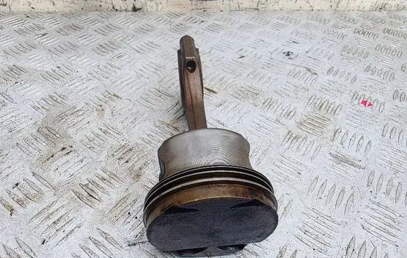 BMW 5 E39 Piston with connecting rod 1432091 84L39