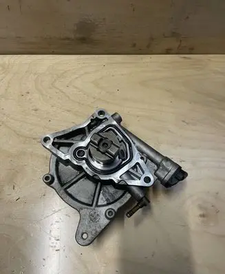 KIA Sorento Vacuum pump 288102F000