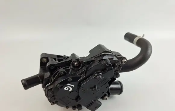 KIA Sportage Thermostat 256902U000