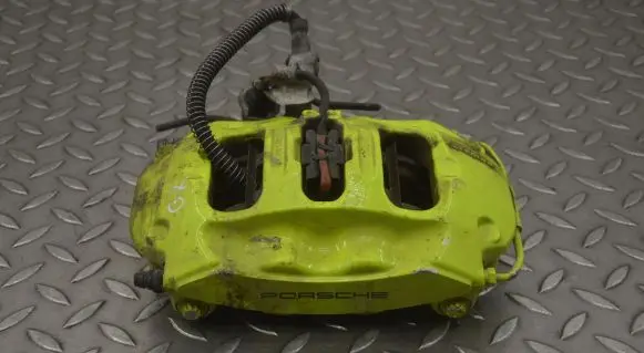 Porsche Panamera (970) Rear brake caliper 970352425 97035205360
