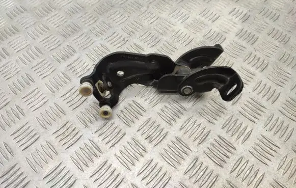 Volkswagen Sharan Sliding door middle roller runner 7N0843335H