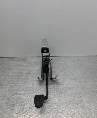 Dacia Sandero III Brake pedal 465016808R