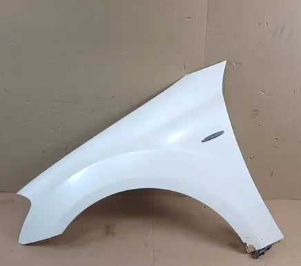 Mercedes-Benz ML W164 Fender