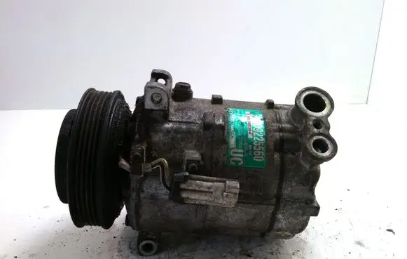 Opel Signum Air conditioning (A/C) compressor (pump) 09225560
