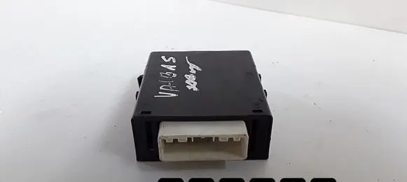 Toyota Corolla E120 E130 Engine control unit/module 02050