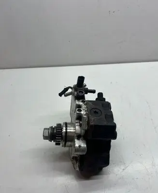 Mercedes-Benz A W169 Fuel injection high pressure pump A6400700701 0445010120