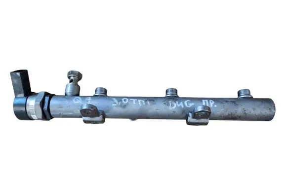 Audi Q7 4L Fuel main line pipe 059130090AG 057130764F 057130764C