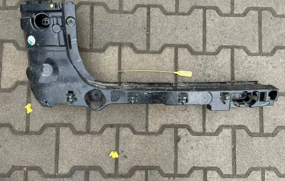 BMW X3 G01 Bumper support mounting bracket corner 9451025