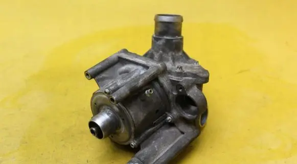 Audi A8 S8 D4 4H Power steering belt tensioner 