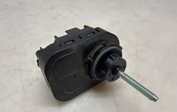 Subaru XV II Headlight level adjustment motor 