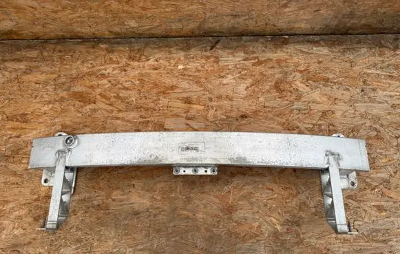 Hyundai Kona I Front bumper support beam 