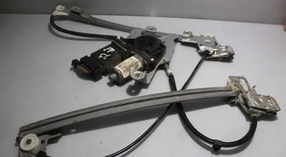 Skoda Octavia Mk1 (1U) Front window lifting mechanism without motor