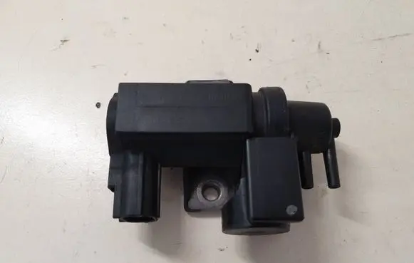 Lexus IS 220D-250-350 Turbo solenoid valve 258190R011
