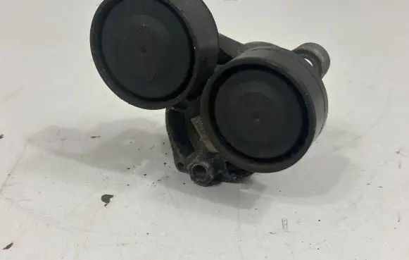 BMW 6 F06 Gran coupe Generator/alternator belt tensioner 7810807