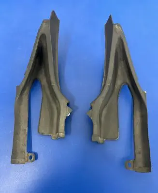 Tesla Model X Wiper trim 106460300B 106460200B