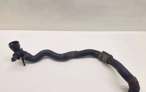Volkswagen Touran I Engine coolant pipe/hose 1K0122291AD