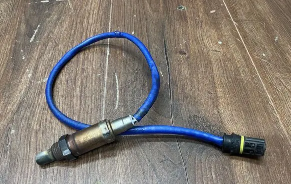 Mercedes-Benz SL AMG R129 Lambda probe sensor 0005409017