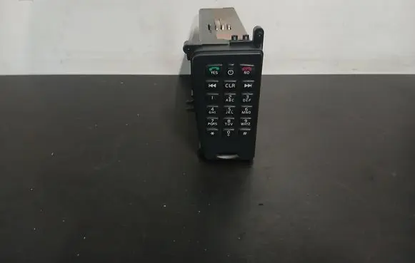 Volvo S60 Phone keyboard 30775511 438405490033 2204384A