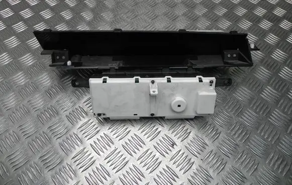 Toyota Prius (XW20) Speedometer (instrument cluster) 8380047220
