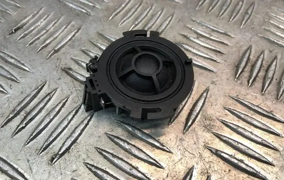 Audi A6 S6 C6 4F Front door high frequency speaker 4F0035399A
